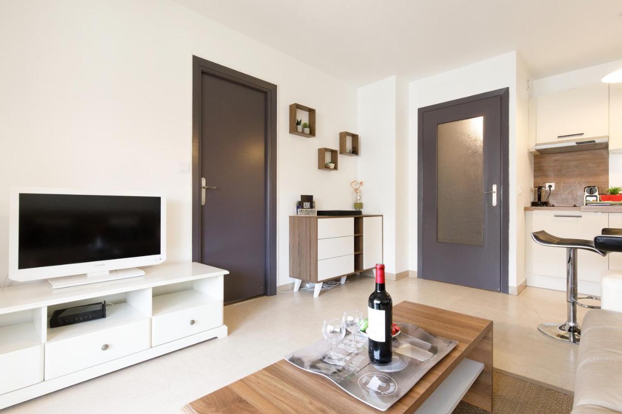 Le Charme YourHostHelper Cannes Extérieur photo